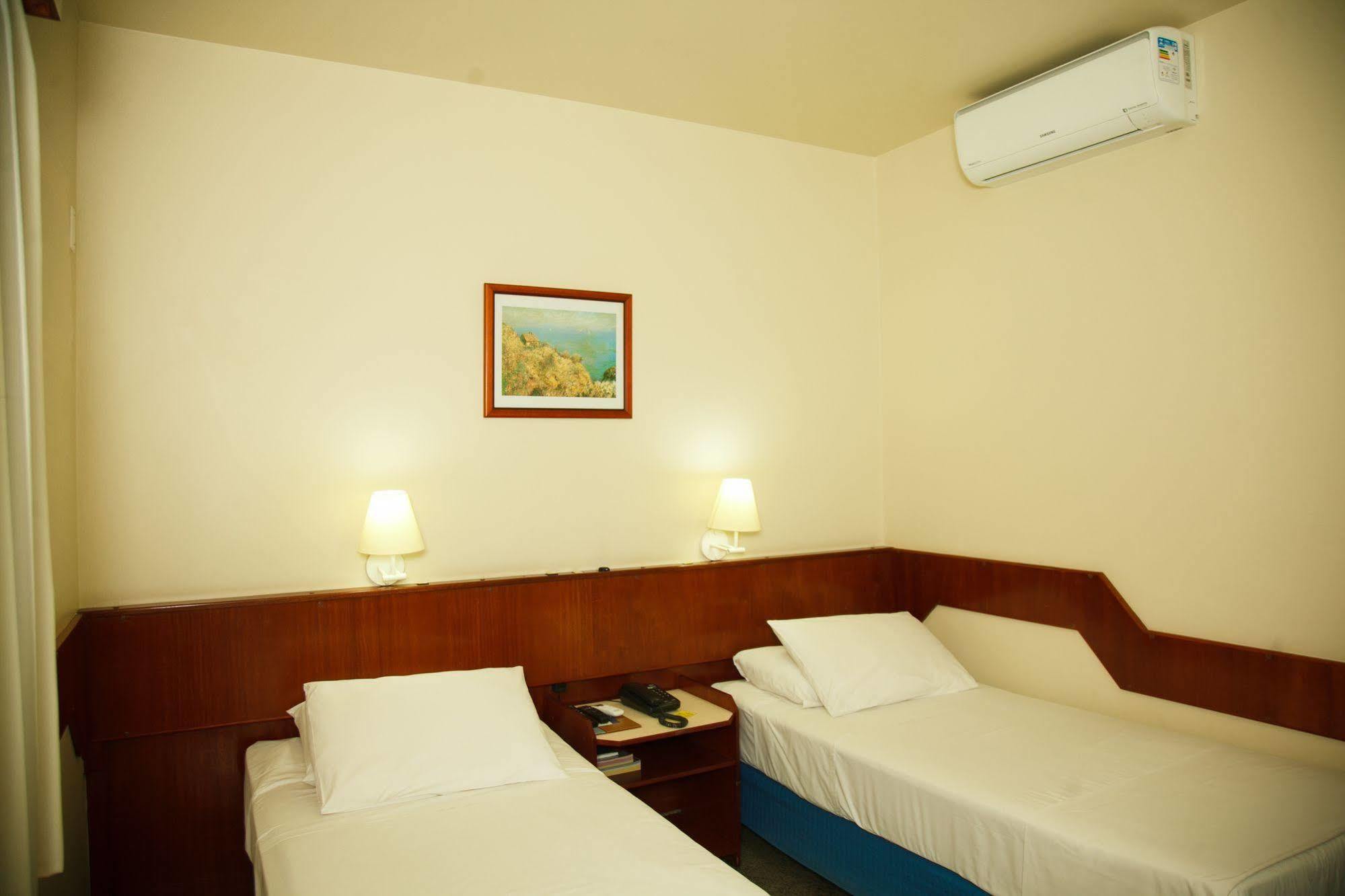 Villalba Hotel Uberlândia Buitenkant foto